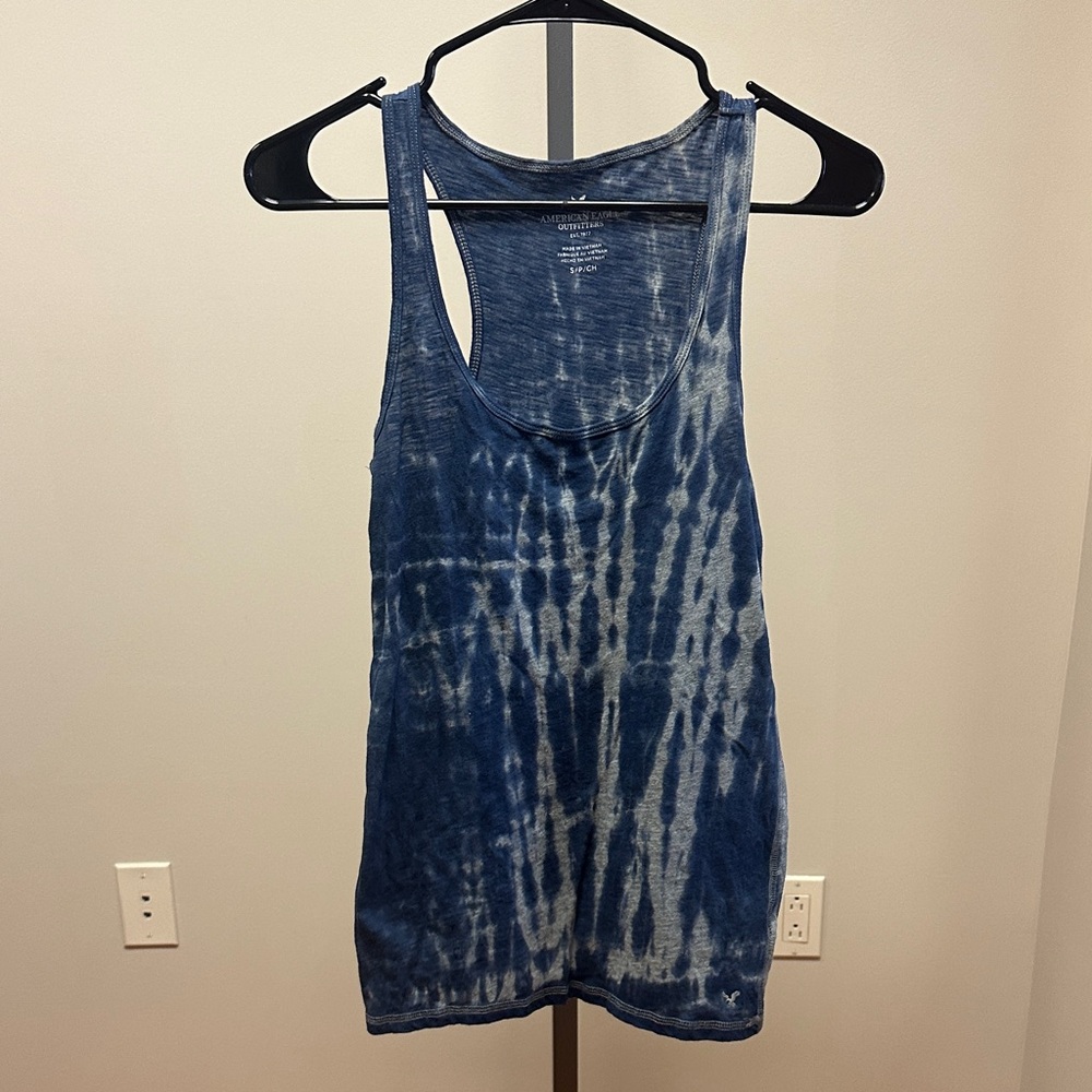 American Eagle Outfitters Blue Tie-Dye Racerback Tank Top